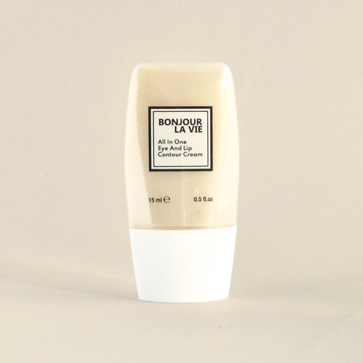 Flacone da 15 ml della crema contorno occhi e labbra All In One di Bonjour La Vie.