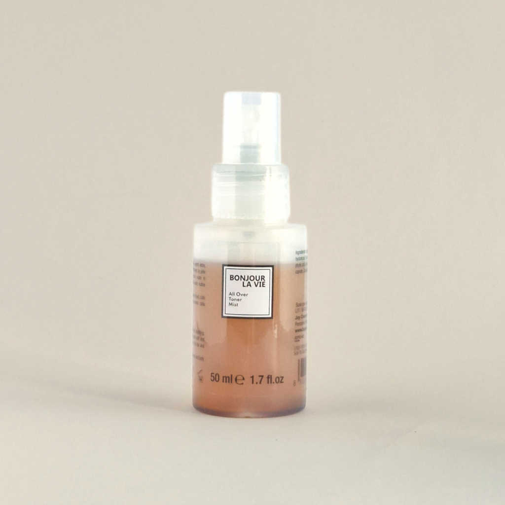 Flacone da 50 ml All Over Toner Mist di Bonjour La Vie.