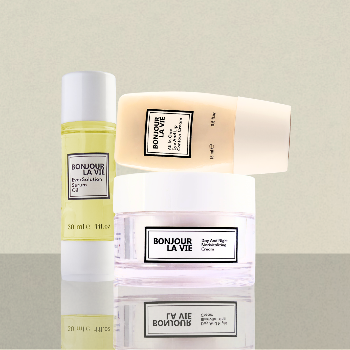 Prodotti correlati Bonjour La Vie: Day And Night BioRevitalizing Cream associata a EverSolution Serum Oil e All In One Eye And Lip Contour Cream.