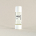 Flacone da 30 ml con tappo bianco e flacone trasparente di Rebalancing Serum Oil di Bonjour La Vie.